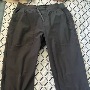 Lululemon Joggers Men’s Medium